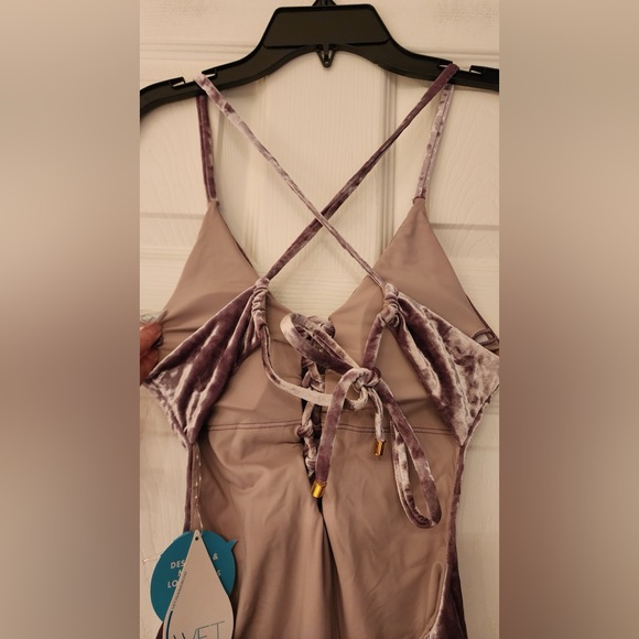 WET Swimwear Retro Summer Becca Purple Velvet Lace-Up One-Piece Swimsuit Size XS - Picture 4 of 11